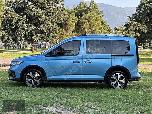 EMS GARAJ'DAN ORJİNAL EMSALSİZ CAM TAVAN DİZEL OTOMATİK CONNECT!