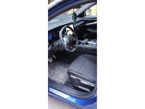 Sahibinden Renault Austral 1.3 Hybrid Techno Esprit Alpine 2024 Model