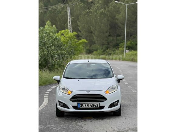 Sahibinden Ford Fiesta 1.6 Titanium 2013 Model 