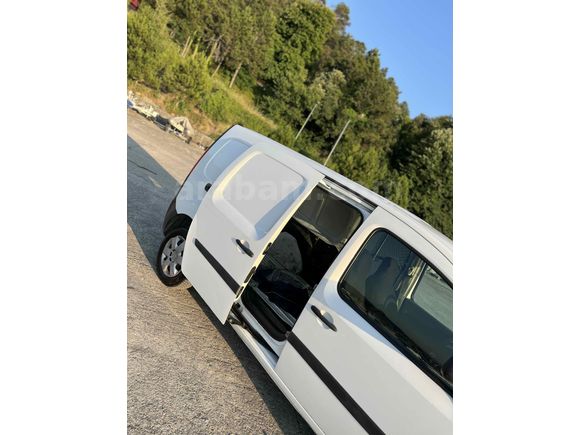 Hatasız Değişensiz Kangoo Maxi 1.5 BLUEDCİ
