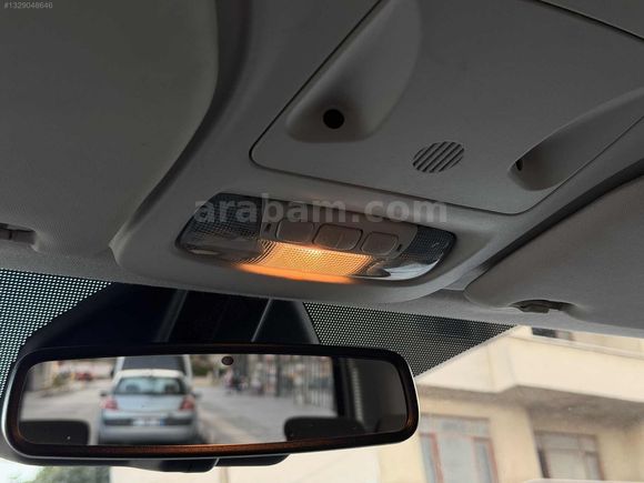 HATASIZ OTOMOBİL COURİER TİTANİUM
