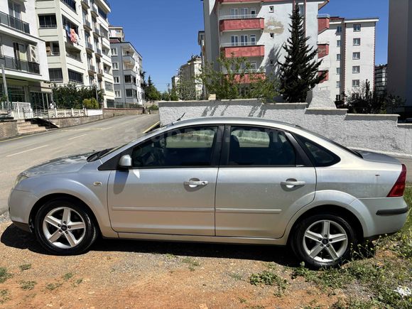 Öğretmenden Kaskolu 110luk Focus 1.6 TDCi Collection 2008 Model 