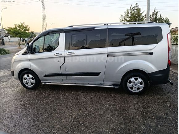 2017 model otomobil ruhsatlı 8+1 km 220 binde hatasız boyasız