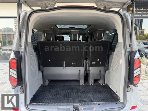 TOURNEO CUSTOM 320 L TİTANİUM 2025 36 BİN KM HATASIZ CAM TAVAN