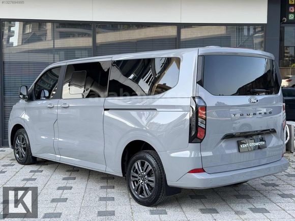 TOURNEO CUSTOM 320 L TİTANİUM 2025 36 BİN KM HATASIZ CAM TAVAN