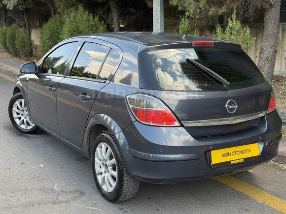 AGİN OTOMOTİVDEN 2011 OPEL ASTRA