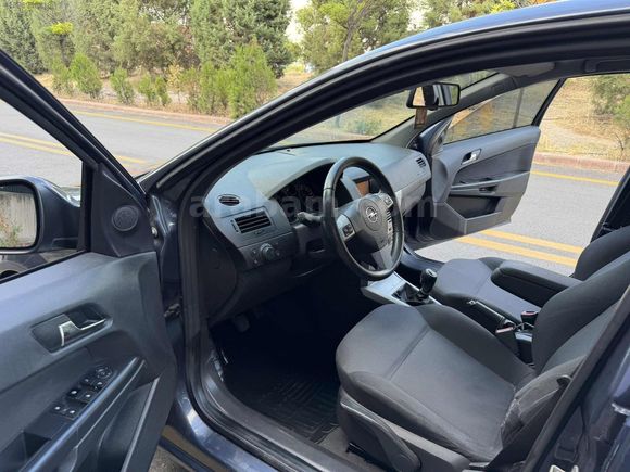 AGİN OTOMOTİVDEN 2011 OPEL ASTRA