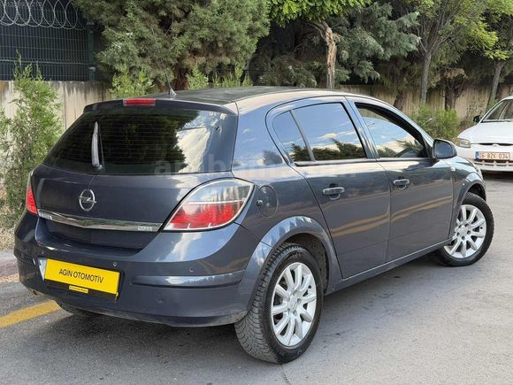 AGİN OTOMOTİVDEN 2011 OPEL ASTRA