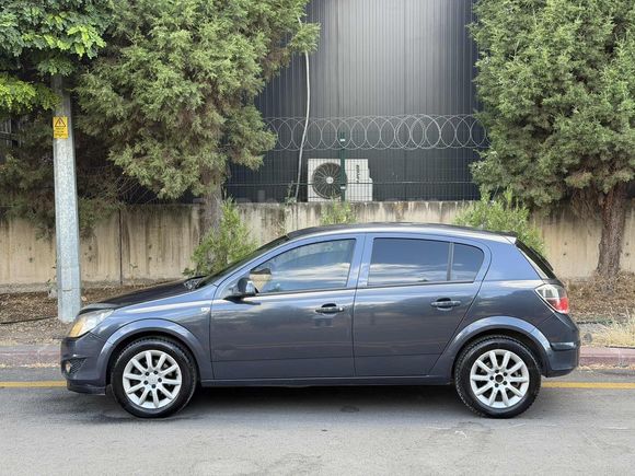 AGİN OTOMOTİVDEN 2011 OPEL ASTRA