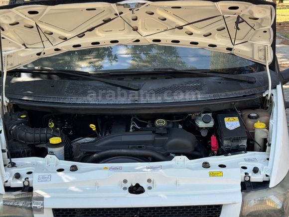 ŞENTÜRK'TEN 2004 MODEL MASRAFSIZ CAM GİBİ 90T330 KAMYONET
