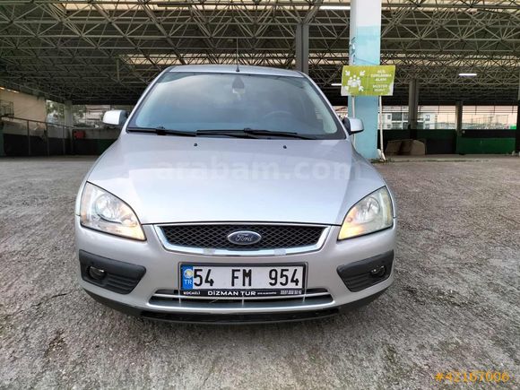 2005 MODEL BAKIMLI HASAR KAYITSIZ OTOMATİK FOCUS GHİA