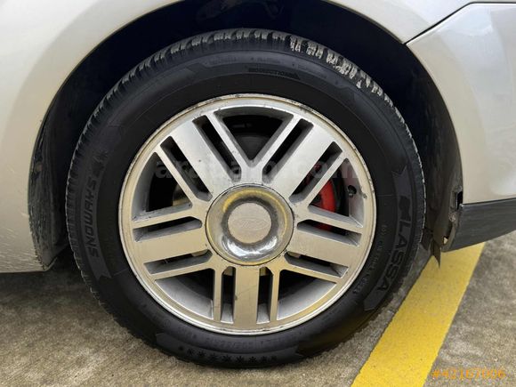 2005 MODEL BAKIMLI HASAR KAYITSIZ OTOMATİK FOCUS GHİA