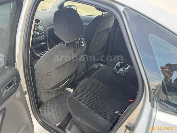 2005 MODEL BAKIMLI HASAR KAYITSIZ OTOMATİK FOCUS GHİA