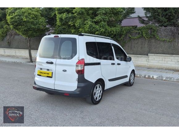 2015 Ford Transit Courier 1.5 TDCI Camlı Van 4+1 Sıfır Motor