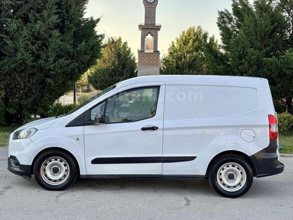 2022 MODEL DEĞİŞENSİZ HATASIZ 50.000 KM DE COURİER