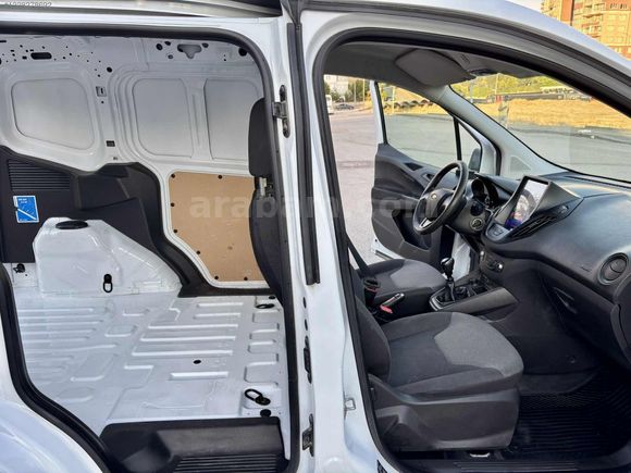2022 MODEL DEĞİŞENSİZ HATASIZ 50.000 KM DE COURİER