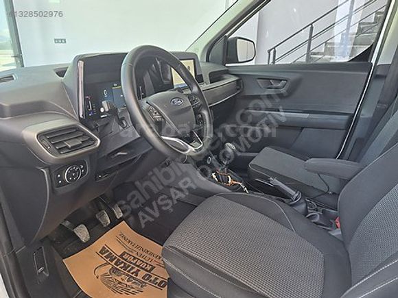 AVŞAR OTOMOTİV DEN FORD COURİER PANELVAN TAMAMI FATURALI