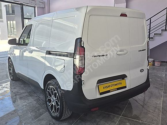 AVŞAR OTOMOTİV DEN FORD COURİER PANELVAN TAMAMI FATURALI
