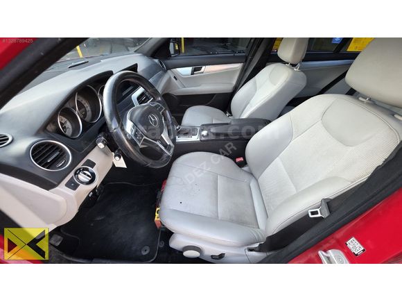 DEZCAR'dan 2013 CAM TAVAN AMG C180 DÜŞÜK KM