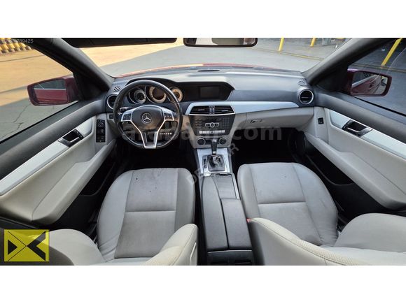 DEZCAR'dan 2013 CAM TAVAN AMG C180 DÜŞÜK KM
