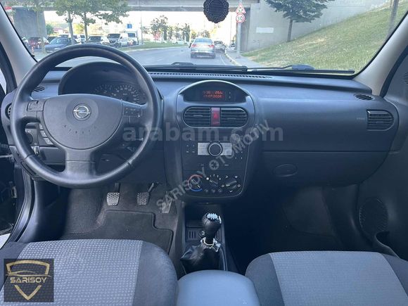 2011 OPEL COMBO EMSALSİZ TEMİZ 122.00KM'DE BAKIMLI