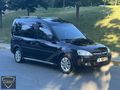 2011 OPEL COMBO EMSALSİZ TEMİZ 122.00KM'DE BAKIMLI