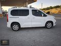 ERSÖZ OTOMOTİV DEN 2019 MODEL OPEL COMBO OTOMOTİK FUL PAKET