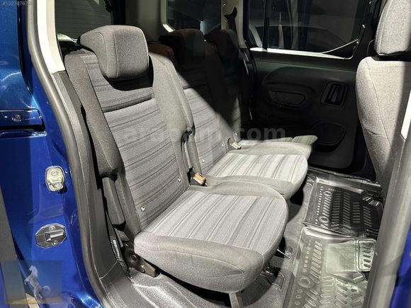 101 BİN KM OPEL COMBO 8 İLERİ OTOMATİK CAM TAVANLI BOYASIZ