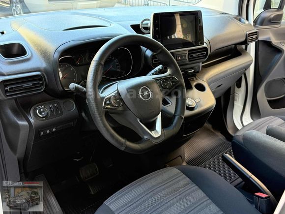 2019 COMBO 1.5 CDTİ ULTİMATE OTOMATİK 86.000KM BOYASIZ CAM TAVAN
