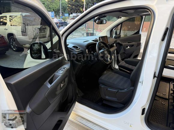 2019 COMBO 1.5 CDTİ ULTİMATE OTOMATİK 86.000KM BOYASIZ CAM TAVAN