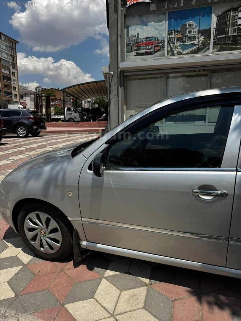 Galeriden Skoda Fabia 1.2 Classic 2004 Model Ankara 253.000 km Gri 6