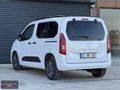2025 OPEL COMBO 1.5 D EDİTİON OTOMATİK HATASIZ