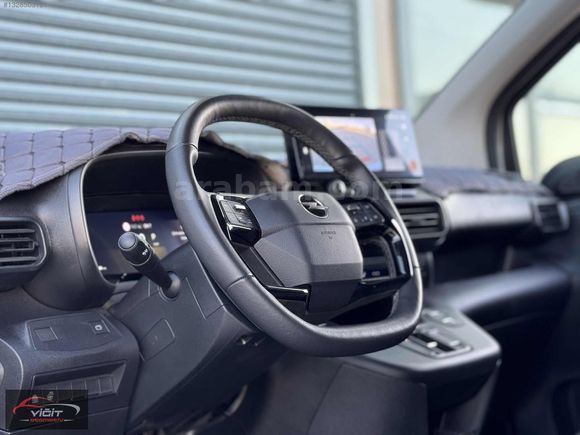 2025 OPEL COMBO 1.5 D EDİTİON OTOMATİK HATASIZ