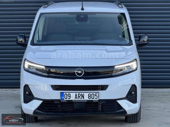 2025 OPEL COMBO 1.5 D EDİTİON OTOMATİK HATASIZ