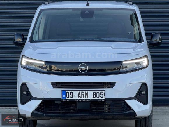 2025 OPEL COMBO 1.5 D EDİTİON OTOMATİK HATASIZ