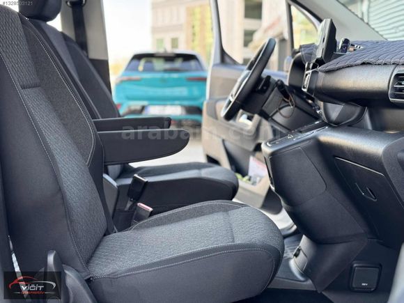 2025 OPEL COMBO 1.5 D EDİTİON OTOMATİK HATASIZ