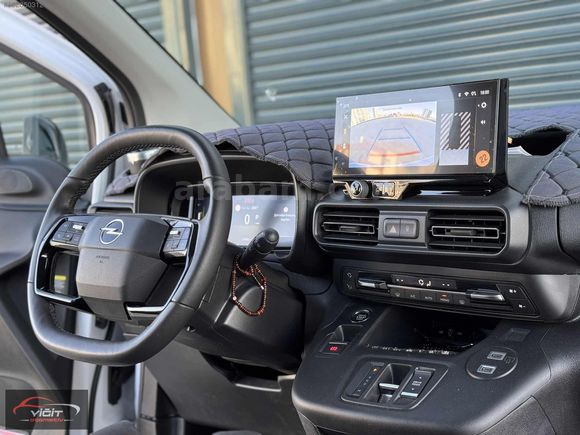2025 OPEL COMBO 1.5 D EDİTİON OTOMATİK HATASIZ