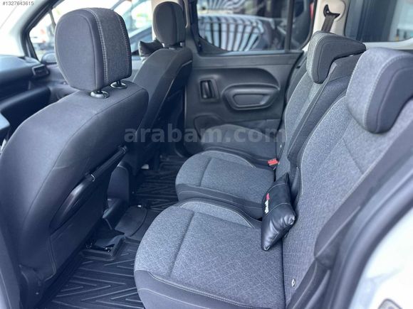 COMBO 1.5 D Edition OTOMATİK