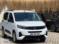 2025 OPEL COMBO 1.5 DİZEL 130HP 16 BİNDE HATASIZ BOYASIZ