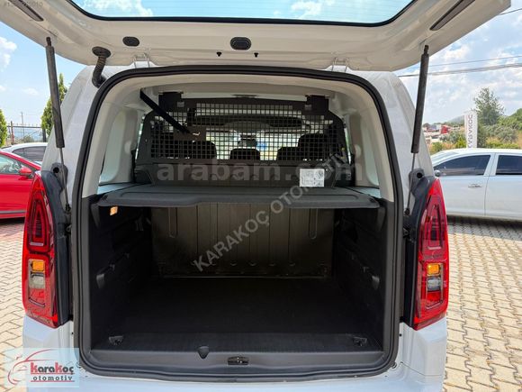 2025 OPEL COMBO 1.5 DİZEL 130HP 16 BİNDE HATASIZ BOYASIZ