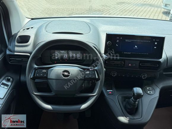 2025 OPEL COMBO 1.5 DİZEL 130HP 16 BİNDE HATASIZ BOYASIZ