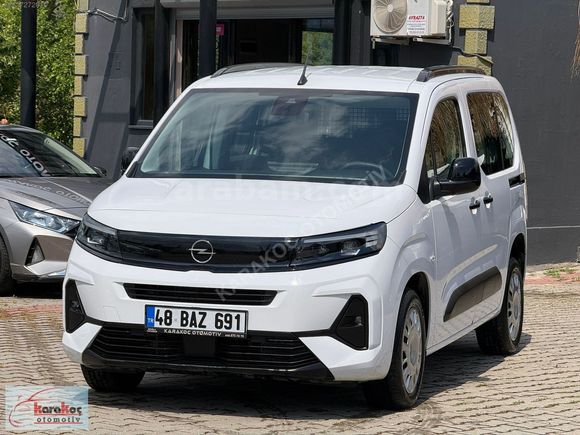 2025 OPEL COMBO 1.5 DİZEL 130HP 16 BİNDE HATASIZ BOYASIZ