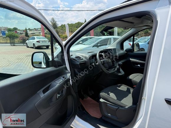 2025 OPEL COMBO 1.5 DİZEL 130HP 16 BİNDE HATASIZ BOYASIZ