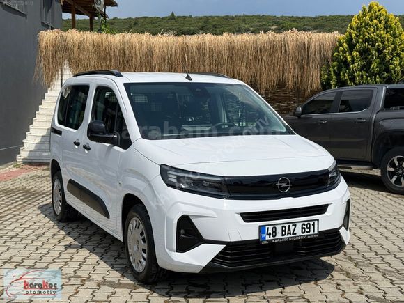 2025 OPEL COMBO 1.5 DİZEL 130HP 16 BİNDE HATASIZ BOYASIZ