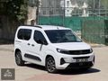 HATASIZ BOYASIZ SIFIR AYARINDA 18 BİN KM DE+ŞERİT TAKİP