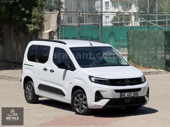 HATASIZ BOYASIZ SIFIR AYARINDA 18 BİN KM DE+ŞERİT TAKİP