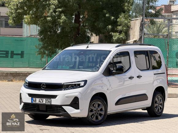 HATASIZ BOYASIZ SIFIR AYARINDA 18 BİN KM DE+ŞERİT TAKİP