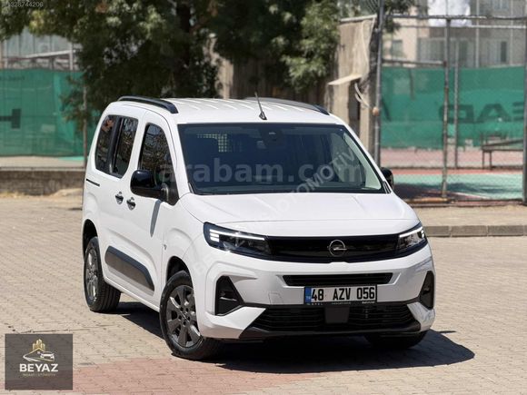 HATASIZ BOYASIZ SIFIR AYARINDA 18 BİN KM DE+ŞERİT TAKİP
