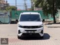 HATASIZ BOYASIZ SIFIR AYARINDA 18 BİN KM DE+ŞERİT TAKİP