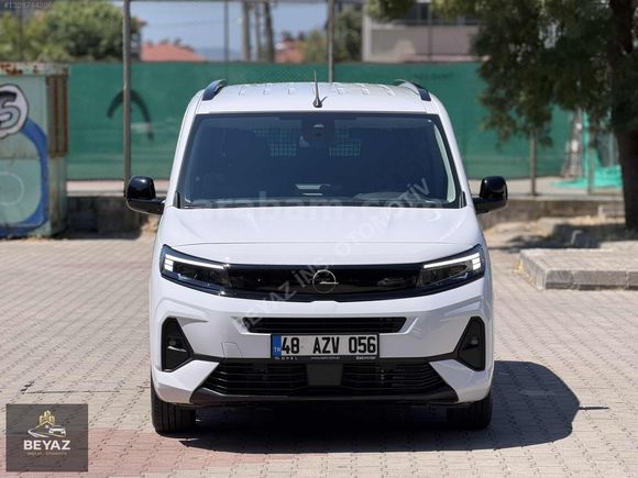 HATASIZ BOYASIZ SIFIR AYARINDA 18 BİN KM DE+ŞERİT TAKİP